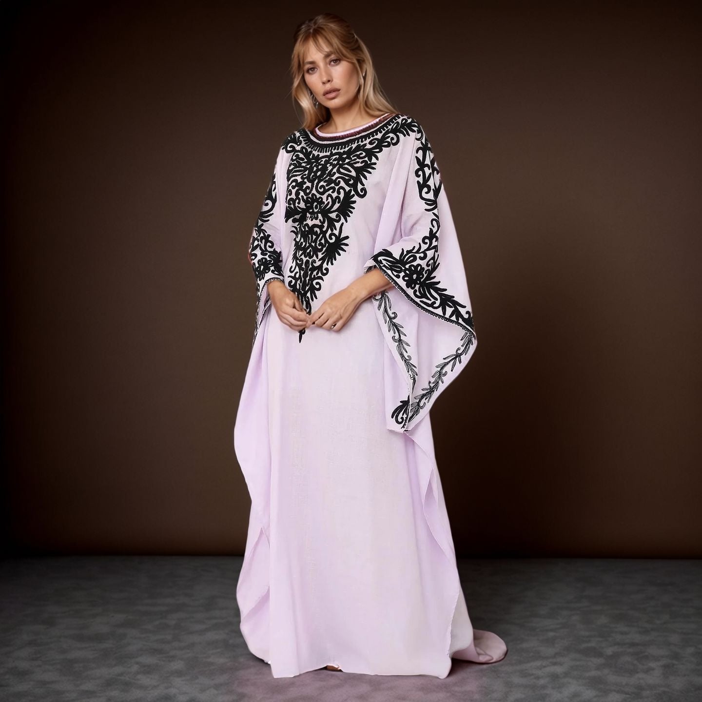 Elegant Lilac Embroidered Kaftan