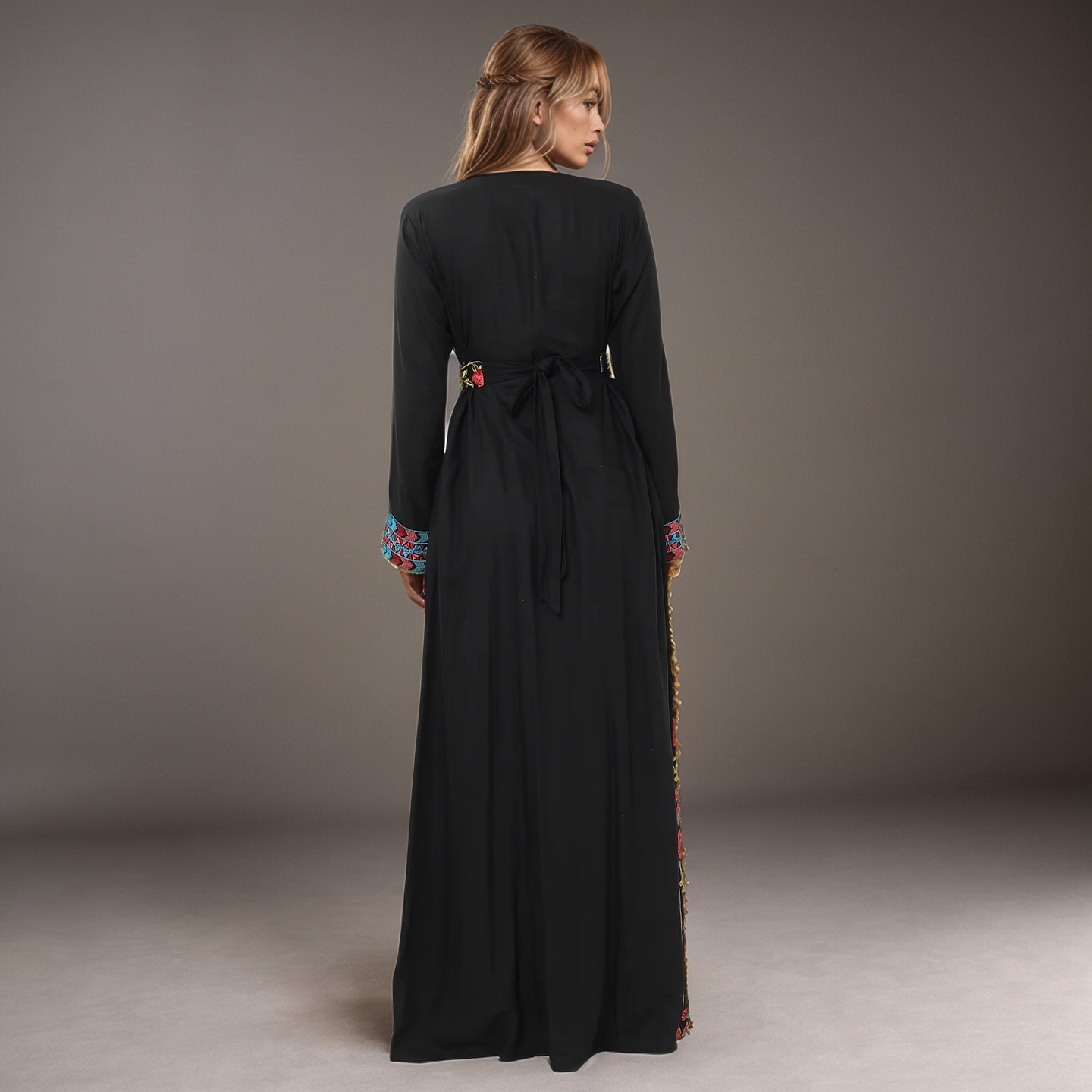 Heritage Bloom Thobe